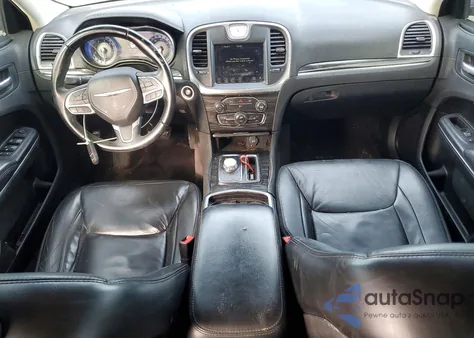 2017 Chrysler 300 Limited z USA, uszkodzony, nr VIN 2C3CCAAG9HH508114